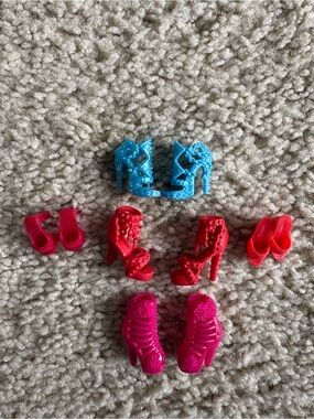 Monster High & Barbie Doll Shoes Lot/5 Gigi Grant, Jinafire Long, Fashionistas